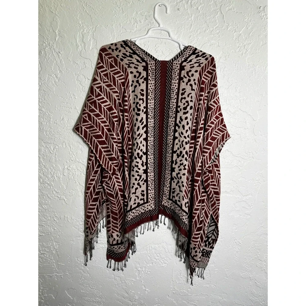 Chicos Womens One Size Animal Print Fringe Ruana Wrap Kimono‎ Cardigan Burgundy